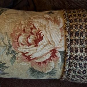 SOFT. IMPRESSIONS ROLL. THROW PILLOW